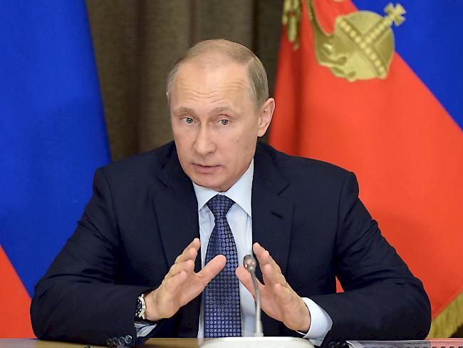 Es hagelt Kritik: Russlands Präsident Putin lässt gegen unerwünschte Organisationen vorgehen